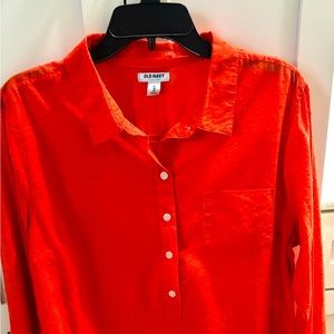 Long sleeve ladies top